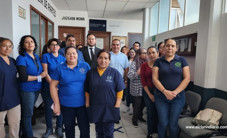 Trabajadores del Poder Judicial de Michoacán, en Ciudad Hidalgo iniciaron un paro de labores