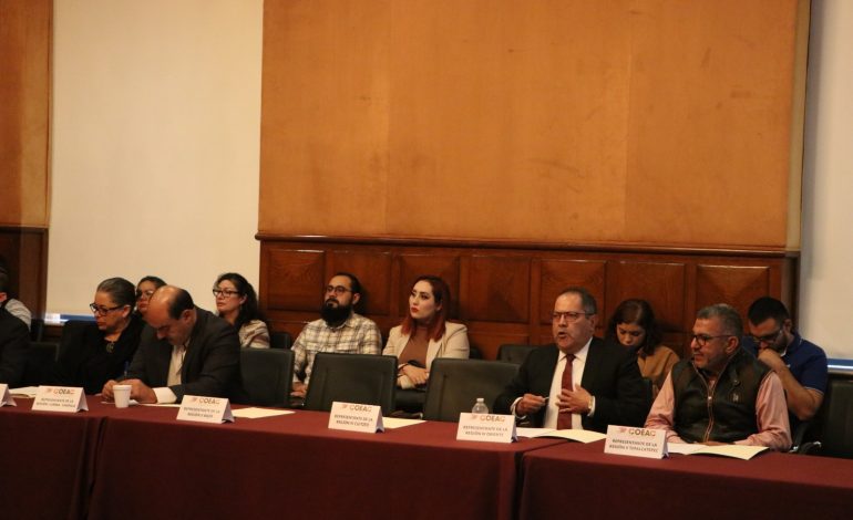 José Luis Téllez Marín asistió a la Segunda Sesión Ordinaria del Consejo Estatal de Armonización Contable del Estado de Michoacán. En este consejo, funge como consejero presidente de la Región 4 Oriente.