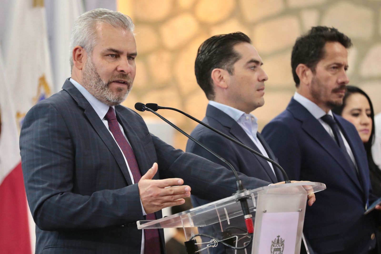 Bedolla presentó a Sheinbaum 6 proyectos de infraestructura para Michoacán.