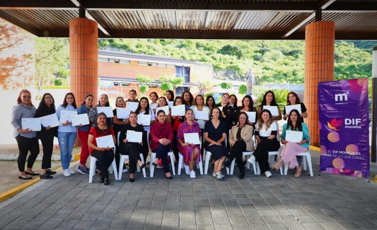 DIF Morelia certifica a educadoras en metodología Montessori con validez internacional