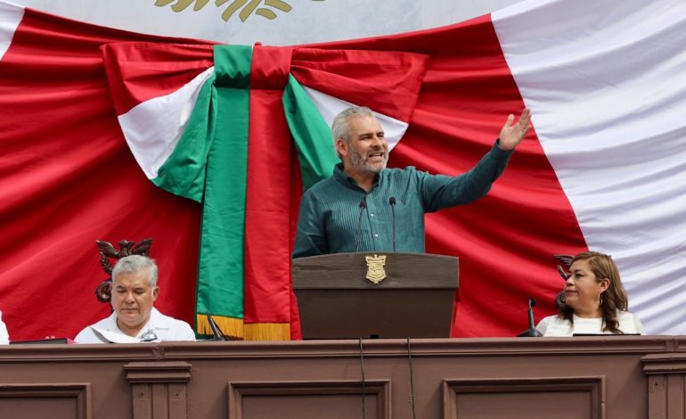 Por los derechos de los michoacanos, Plan Morelos contempla 7 reformas a la Constitución del estado: Bedolla