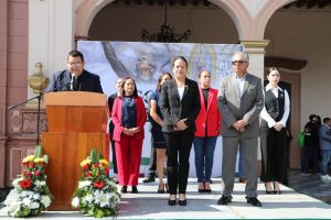 Jeovana Mariela Alcántar Baca, fijó el Bando Solemne conmemorativo al CCXIV Aniversario del inicio de la lucha por la Independencia de México