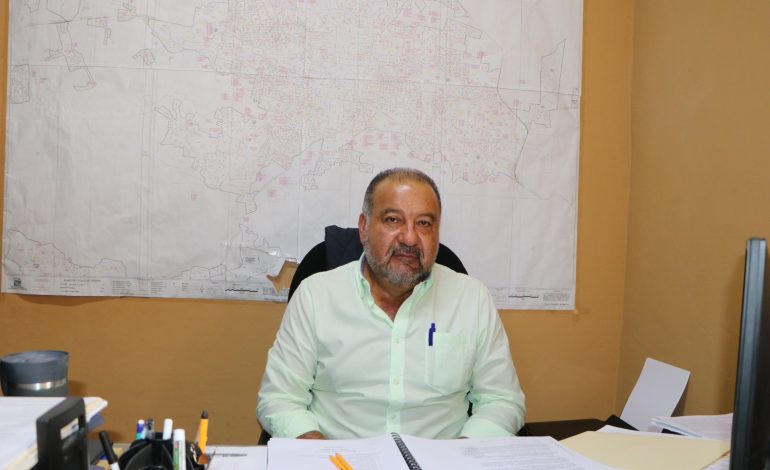Jeovana Alcántar Baca, nombra Director de Desarrollo Urbano a, José Luis Pérez Padilla