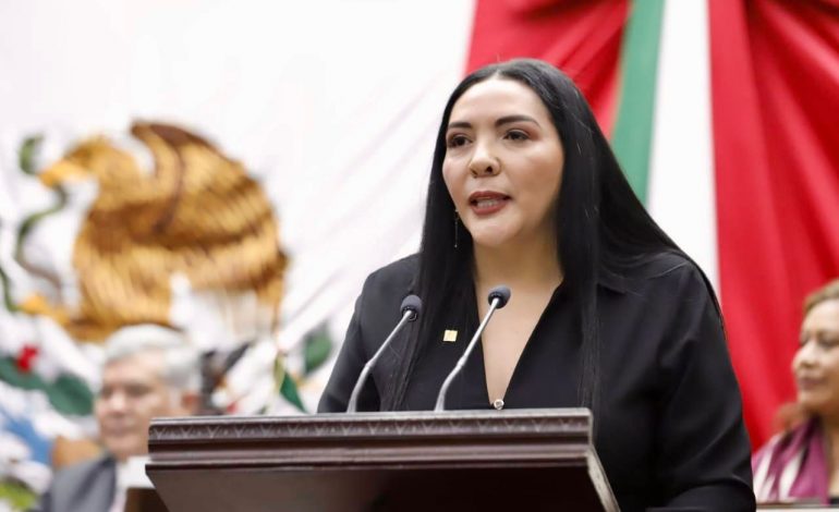 Adriana Campos asegura que el PRI defenderá la democracia deliberativa que garantice la participación ciudadana