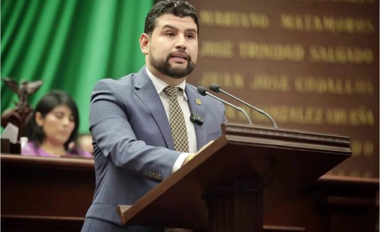 Propone Diputado Octavio Ocampo crear oficina migrante en municipios