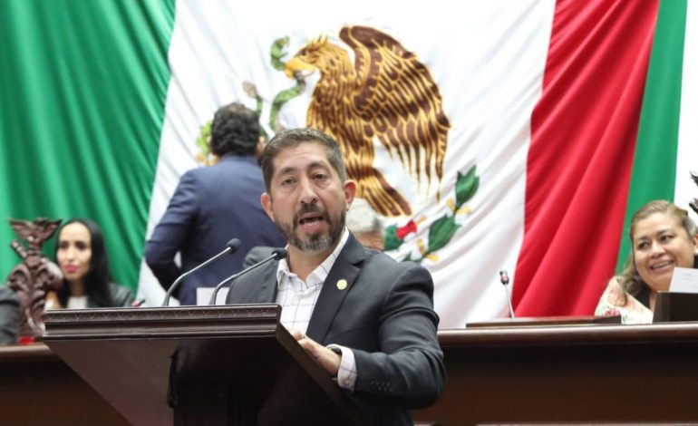 Congreso de Michoacán salda deuda histórica con comunidades indígenas y afromexicanas: Abraham Espinoza