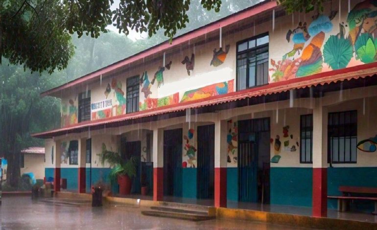 Amplía SEE número de municipios donde se suspenden clases por huracán
