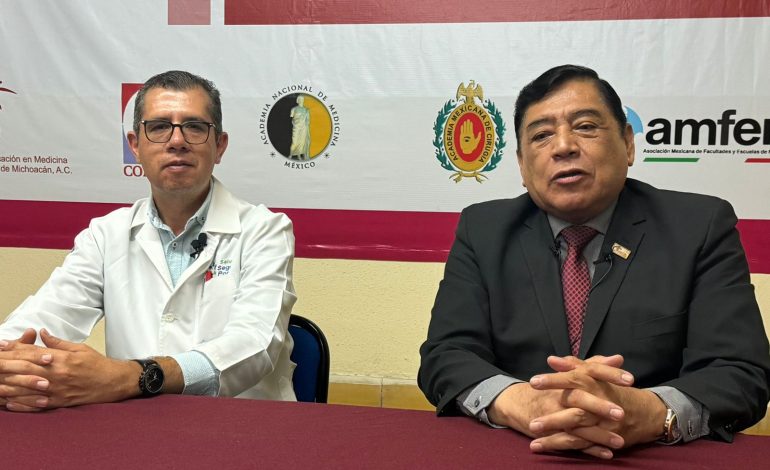 Llaman médicos a no pasar del “grito de patriotismo a un grito de dolor”