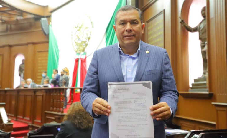 Juan Carlos Barragán presenta reforma al Poder Judicial de Michoacán