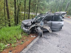 CHOQUE EN CARRETERA FEDERAL: Sin Lesionados en Accidente entre Dos Vehículos