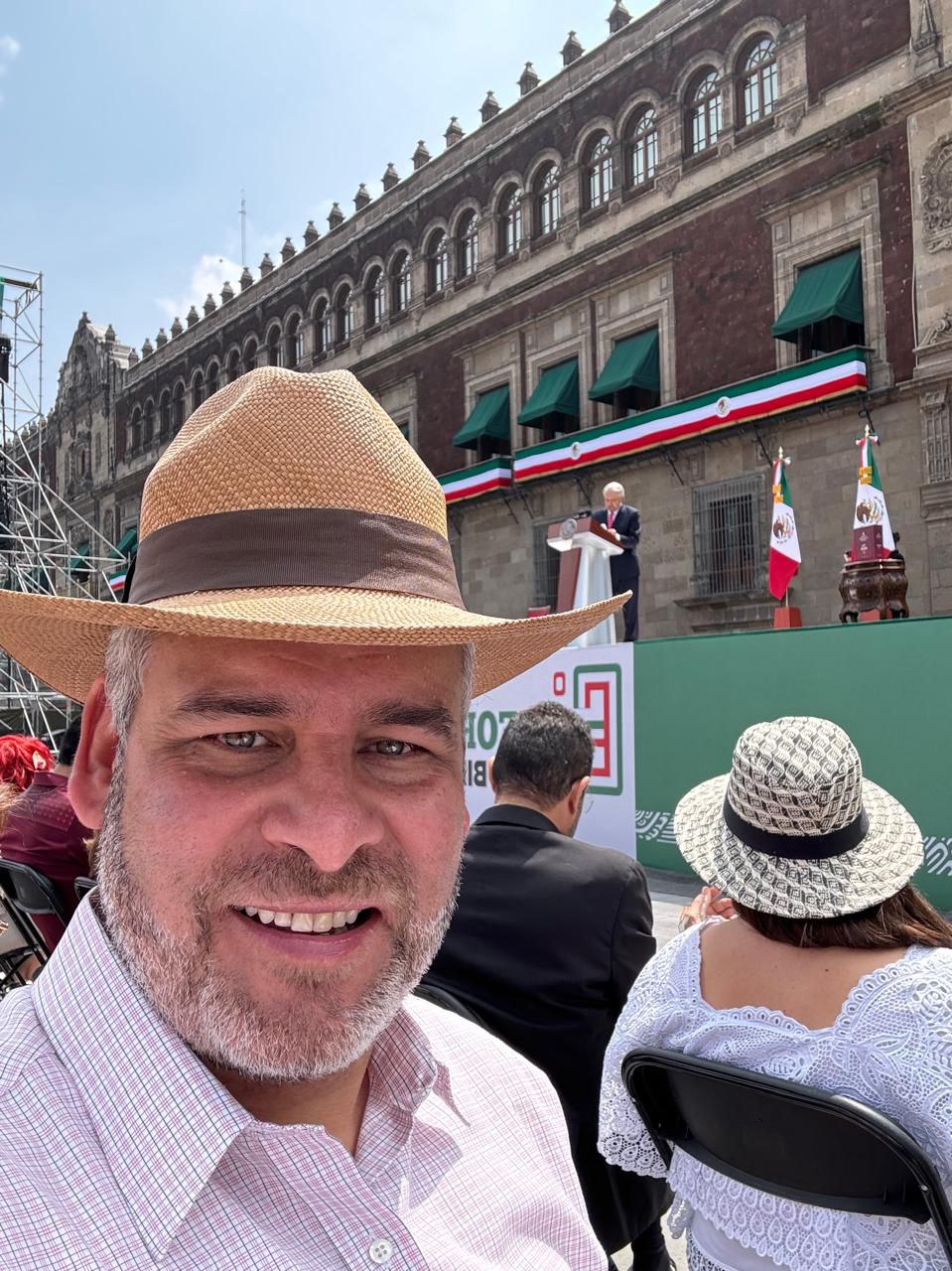 AMLO puso el gobierno al servicio del pueblo: Bedolla.