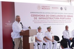 LC lidera comercio nacional con apertura de muelle de cabotaje: Bedolla.<br>