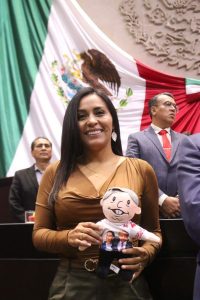 Andrés Manuel López Obrador el mejor presidente que ha tenido México: Mary Carmen Bernal.