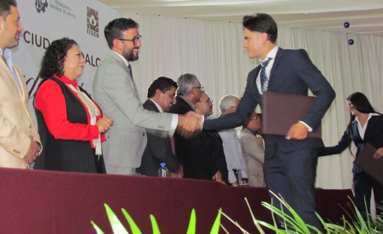 El ITSCH entrega a la sociedad 400 nuevos profesionistas en siete ingenierías