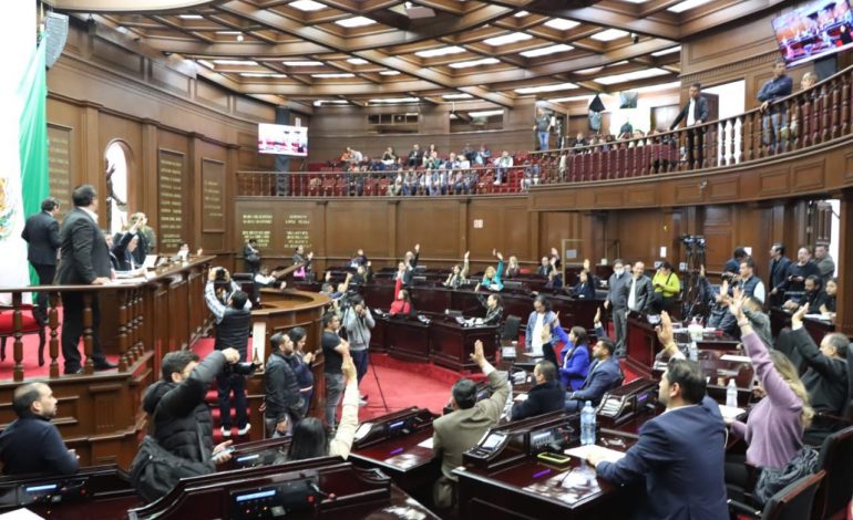Aprueba Congreso de Michoacán reforma Constitucional en materia de salarios