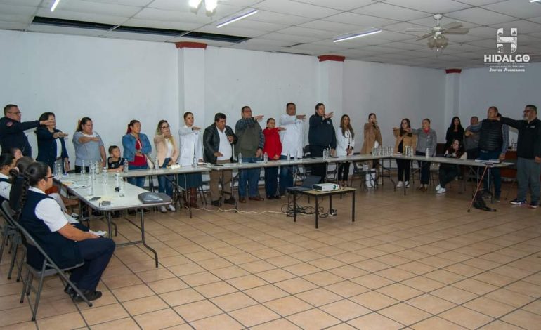 ​Jeovana Mariela Alcántar Baca, fue nombrada Presidenta del Comité Municipal de Salud del Municipio de Hidalgo.