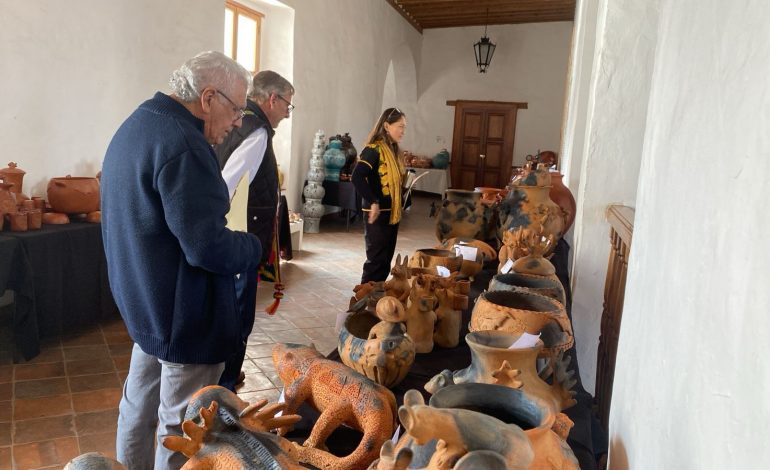 Califican las mejores 113 piezas del Concurso Artesanal de Noche de Muertos