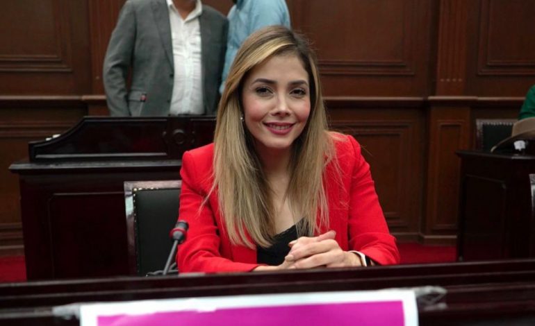 Preside Diputada Local Brissa Arroyo Comité de Atención Ciudadana y Gestoría
