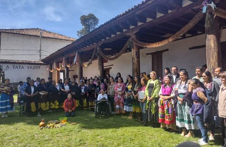 Mujeres, pieza clave en conquista de derechos de comunidades originarias