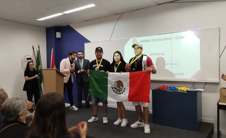 Estudiantes del Tec de Pátzcuaro ganan oro en concurso de ciencia