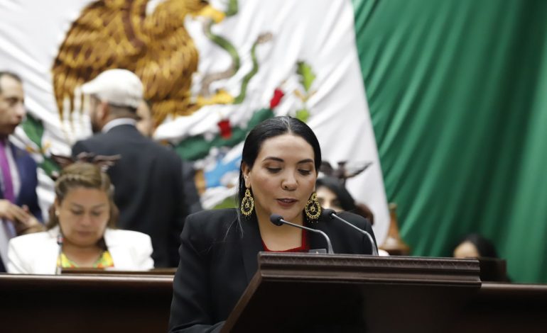 Vamos a fortalecer la ASM e impulsar la ciencia y tecnología: Adriana Campos Huirache