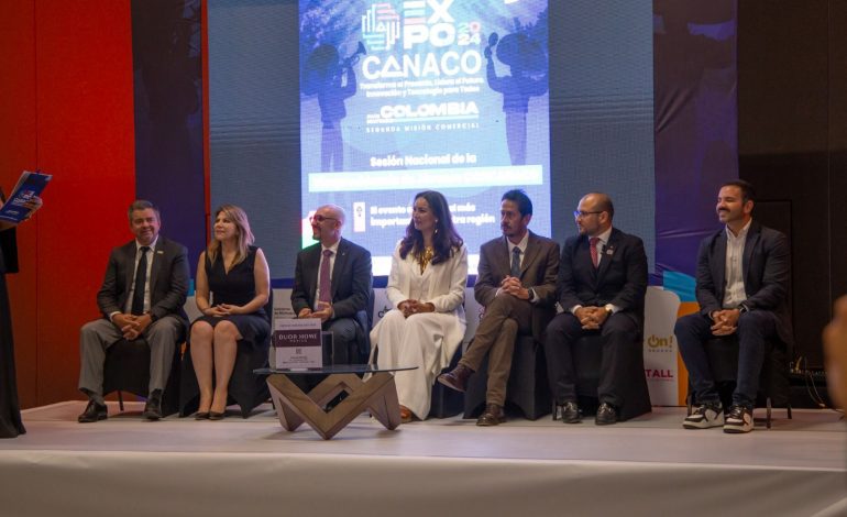 Es tiempo de las mujeres empresarias, destaca Sedeco en inauguración de Expo Canaco