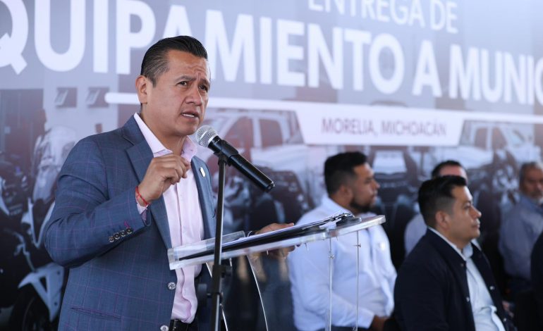Conmemoración de los Mártires de Uruapan, responsabilidad del Ayuntamiento; Gobierno estatal acude como invitado: Torres Piña
