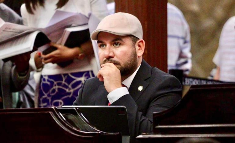 Presidirá Reyes Galindo Comisión de Trabajo y Previsión Social.