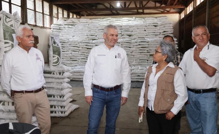 Garantizados los insumos para agricultores afectados por huracán John: Bedolla