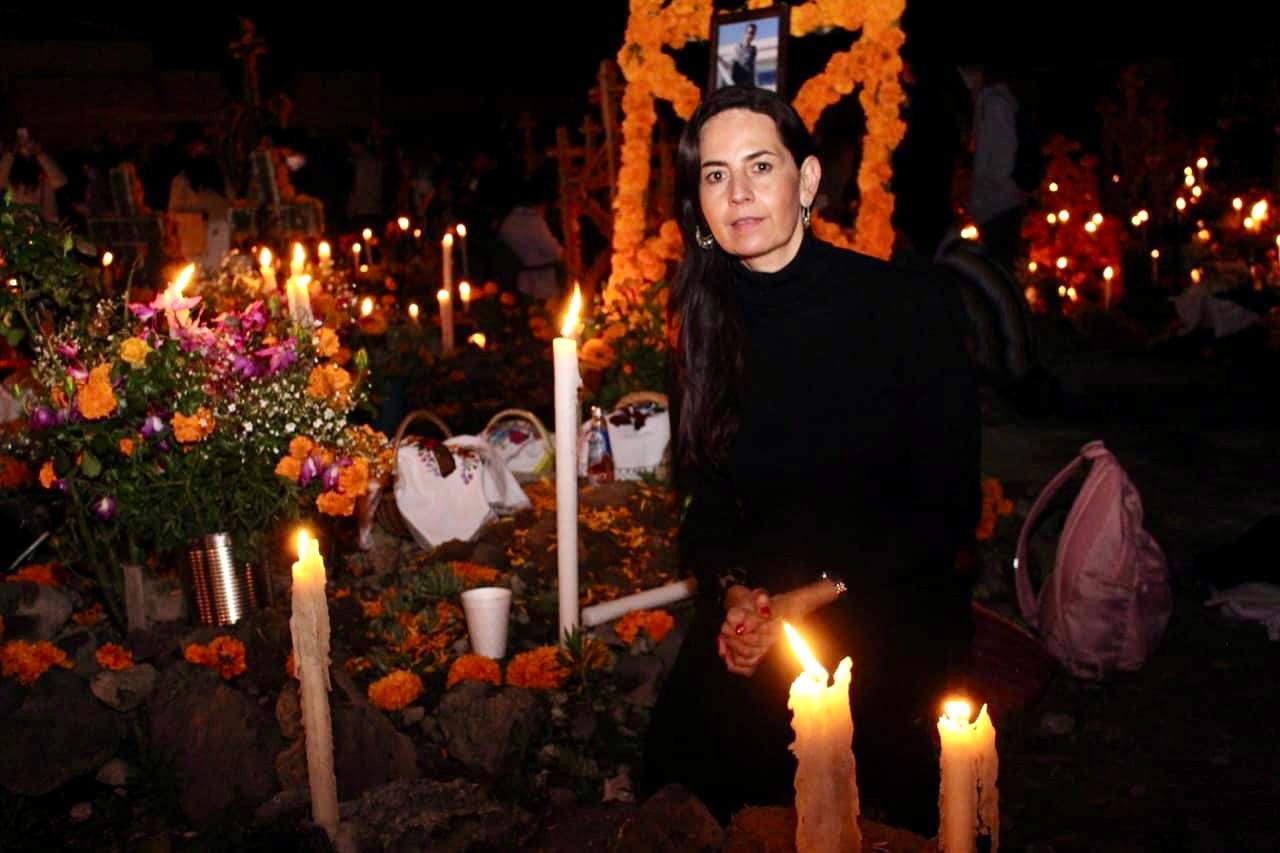 SEE llama a escuelas a mantener tradición de Noche de Muertos.
