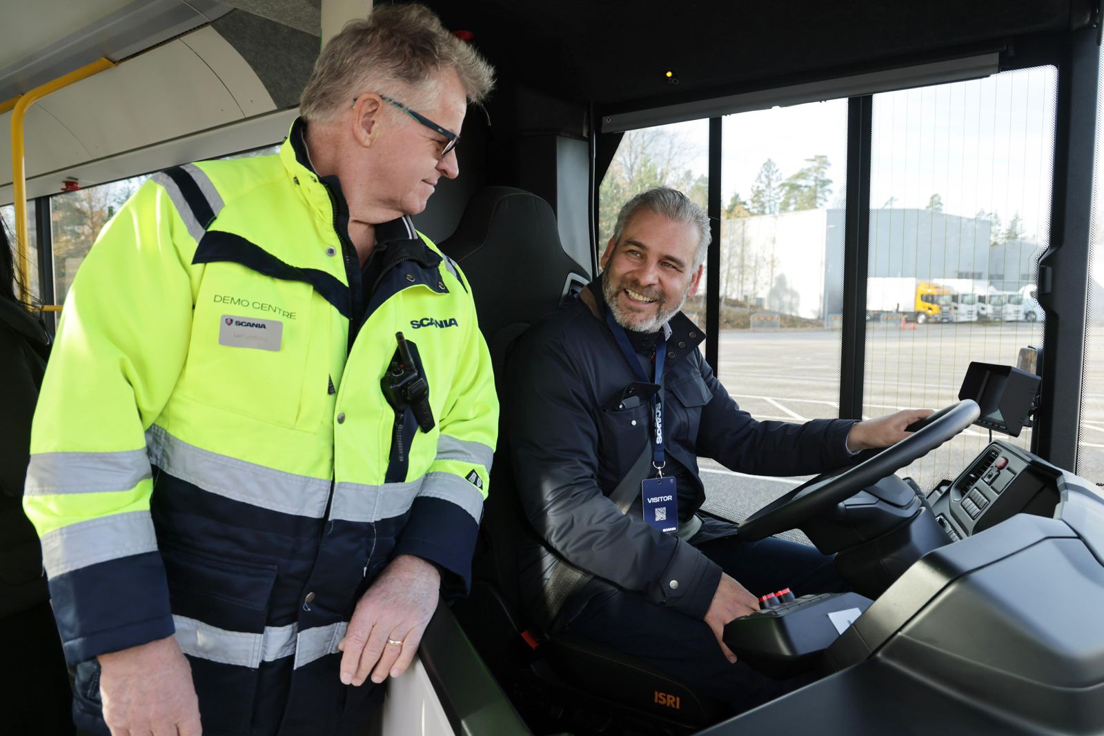 Bedolla y Scania acuerdan visita a LC para expansión de sus operaciones.