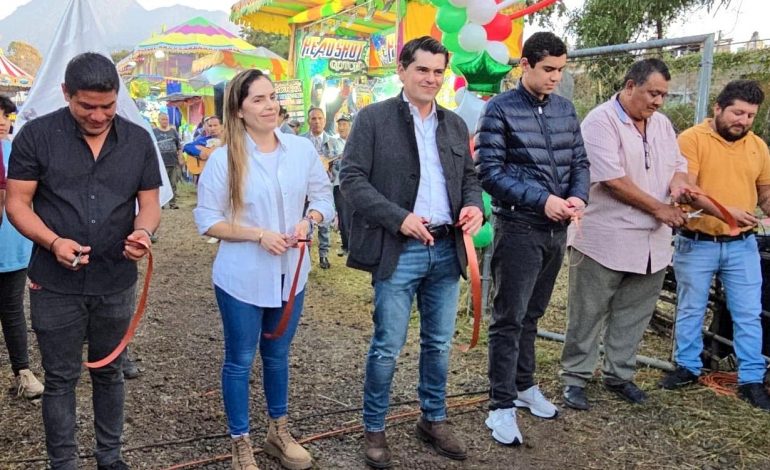 Con gran éxito inaugura Toño Ixtláhuac Feria de la Revolución 2024