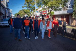 Jeovana Mariela Alcántar, encabezó la caminata y el acto conmemorativo del Día Internacional de la Eliminación de la Violencia Contra la Mujer.