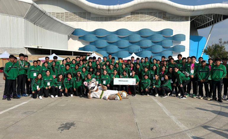 Estudiantes del Cecytem participan en Encuentro Nacional Deportivo