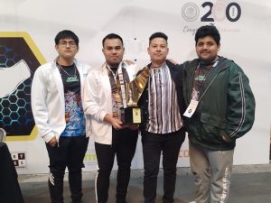 Estudiante de la UTM se corona campeón en el estatal de ajedrez