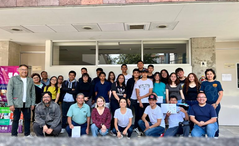 Alumnos del Cecytem Morelia refuerzan conocimientos en Digitalización de Documentos