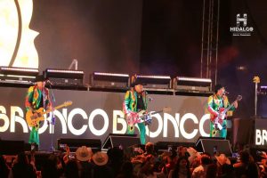 ​Con broche de oro Grupo Bronco cerró las actividades de la Tradicional Feria de Todos los Santos, con un lleno total.