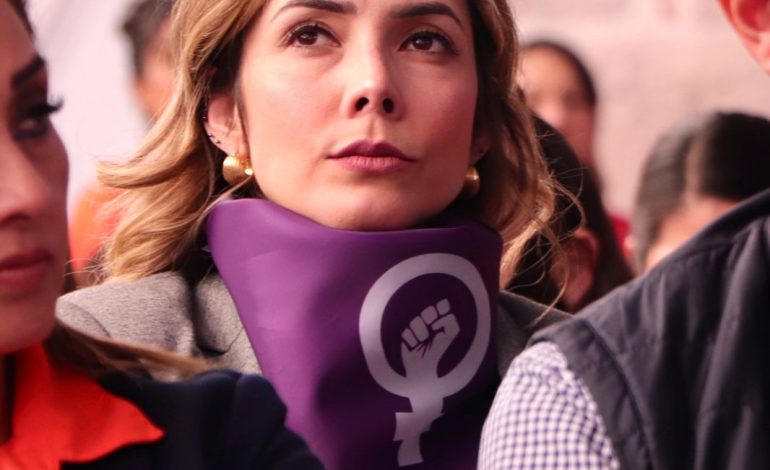 Ratifica Brissa Arroyo compromiso de coadyuvar desde el Legislativo en prevención de la violencia contra las mujeres