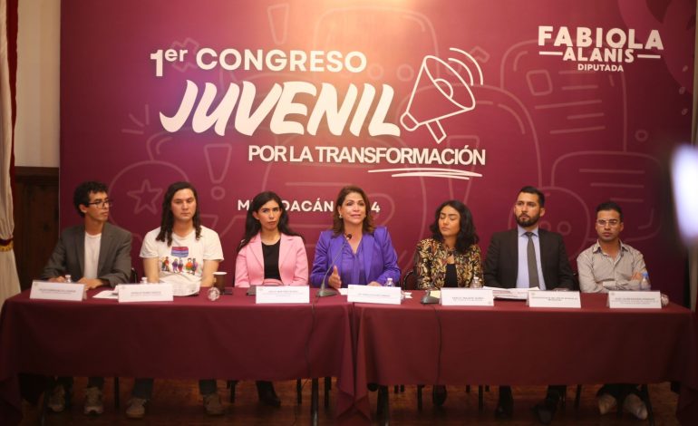 Respalda Fabiola Alanís organización del Congreso Juvenil por la Tranformación