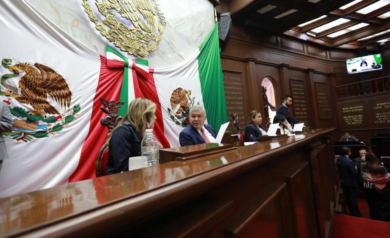 Aprueba Congreso de Michoacán reforma constitucional en materia de protección y cuidado animal.