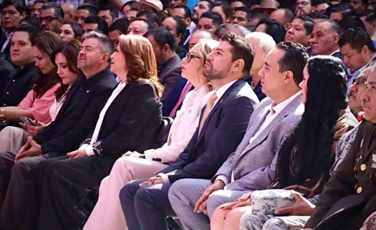 Atestigua GPPRD la firma de promulgación de la Reforma al Poder Judicial