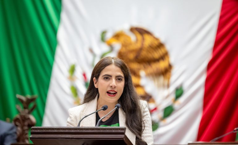 La masculinidad sana es clave para erradicar la violencia de género: Giulianna Bugarini presenta iniciativa en Tribuna