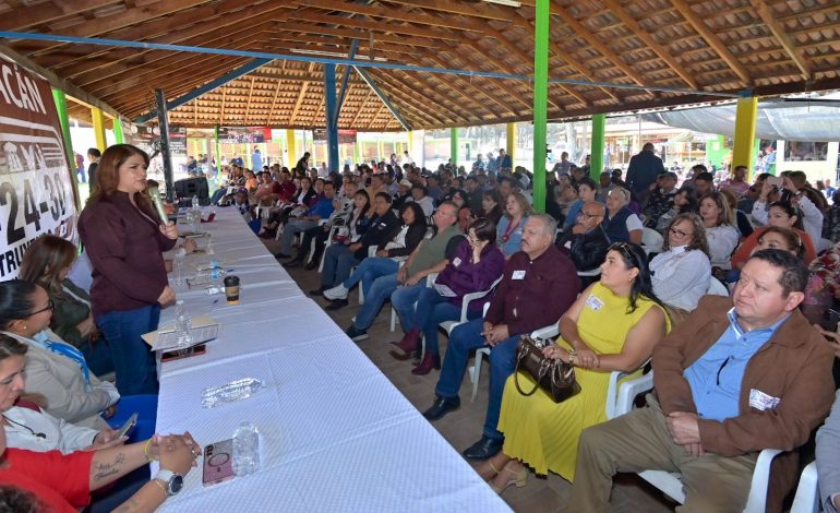 Participa Fabiola Alanís en instalación del Movimiento Progresista Michoacano