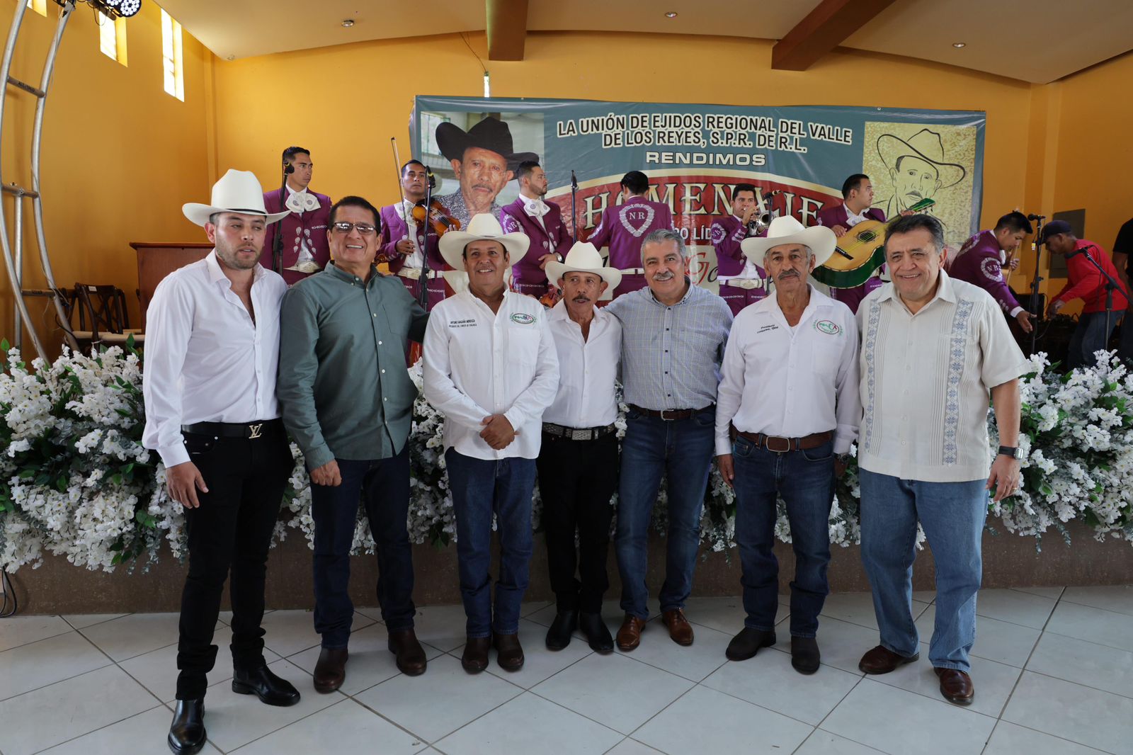 Trabajará Raúl Morón con ejidatarios por la transformación de Michoacán.