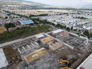 Construcción de escuelas en Villas del Pedregal con 63% de avance: SCOP.