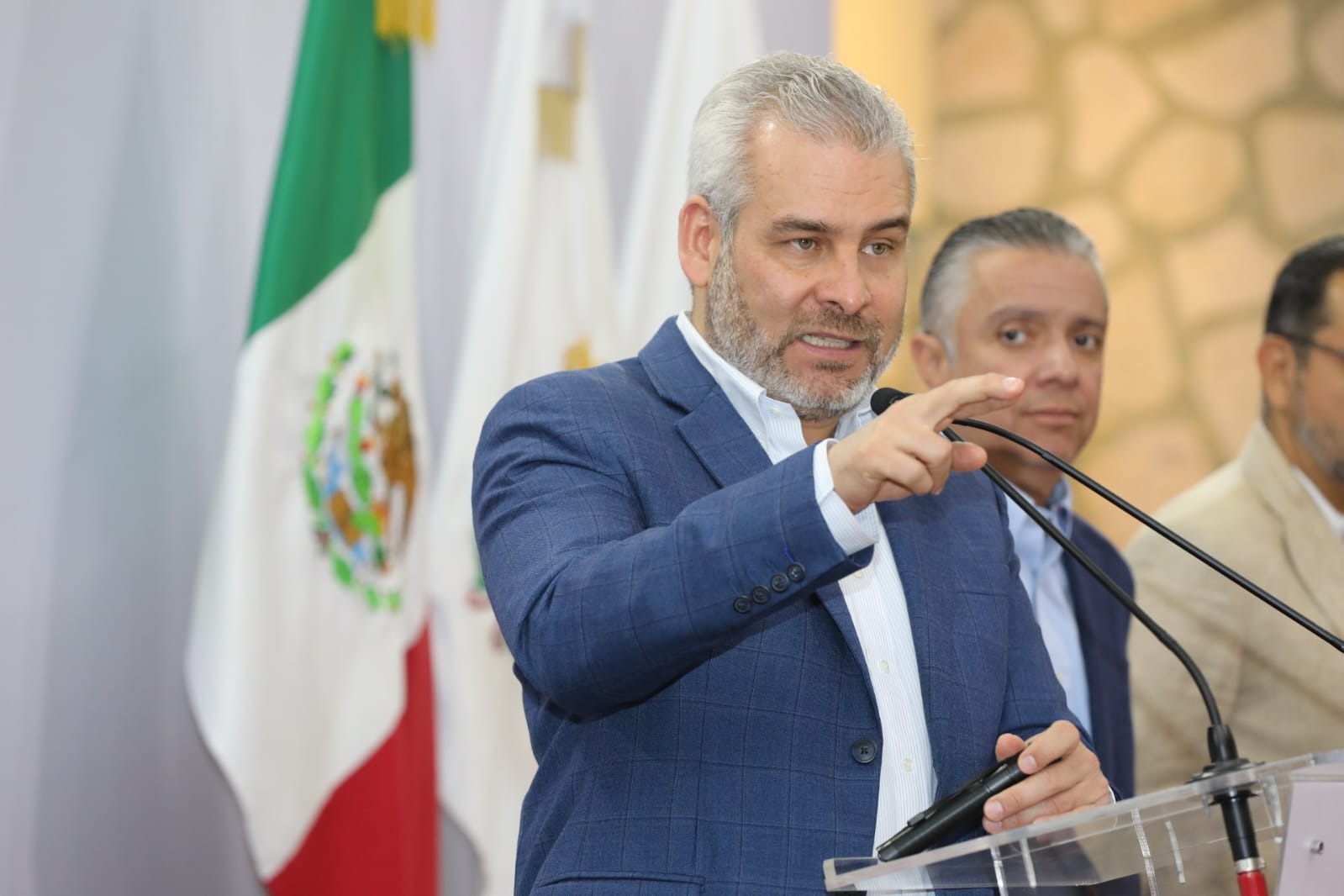 Reitera Bedolla en presupuesto 2025 compromiso municipalista.