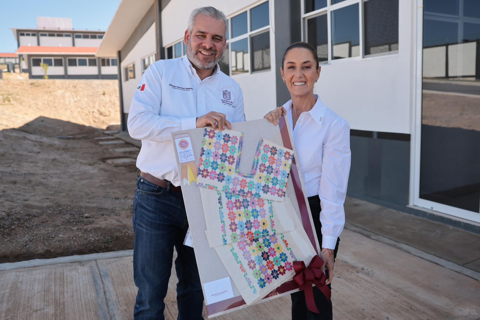 Sheinbaum ve viabilidad a proyectos de infraestructura presentados por Bedolla.