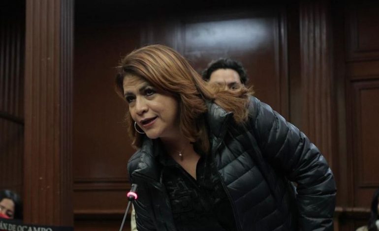 Simplificación orgánica acaba con burocracia dorada: Fabiola Alanís