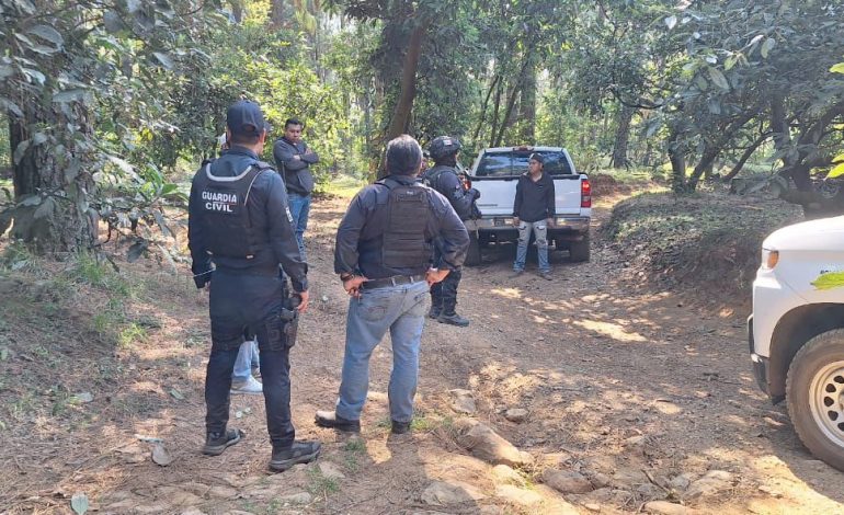 Por aire y tierra, búsqueda de comuneros de San Ángel Zurumucapio