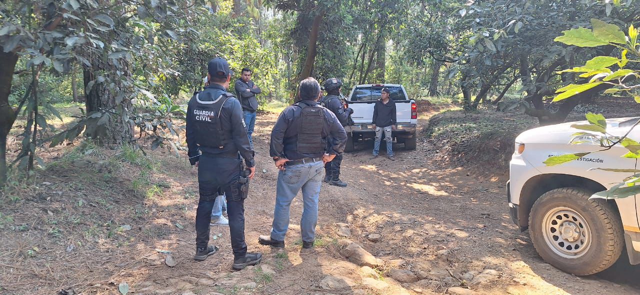 Por aire y tierra, búsqueda de comuneros de San Ángel Zurumucapio